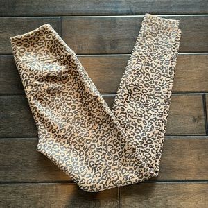 WHBM Leopard Foil Print Runway Leggings